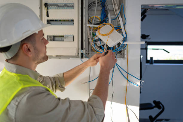 Best Circuit Breaker Repair  in , MN
